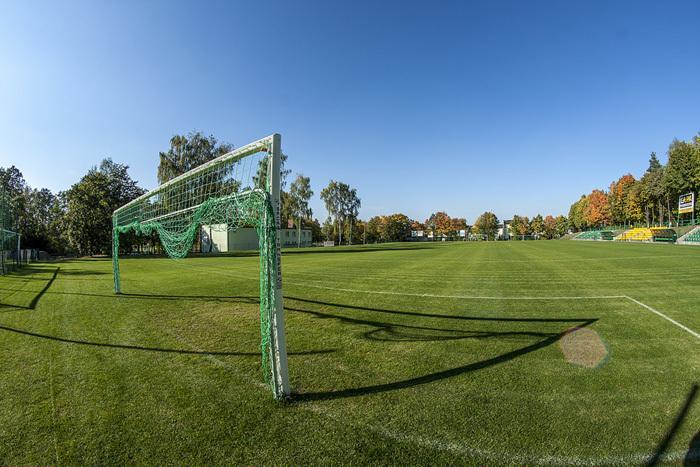 Green Hotel Коморники Екстериор снимка