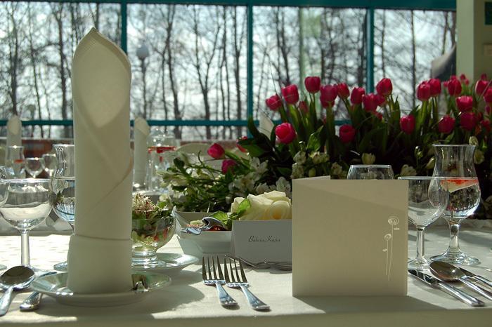 Green Hotel Коморники Екстериор снимка