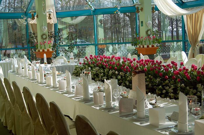 Green Hotel Коморники Екстериор снимка